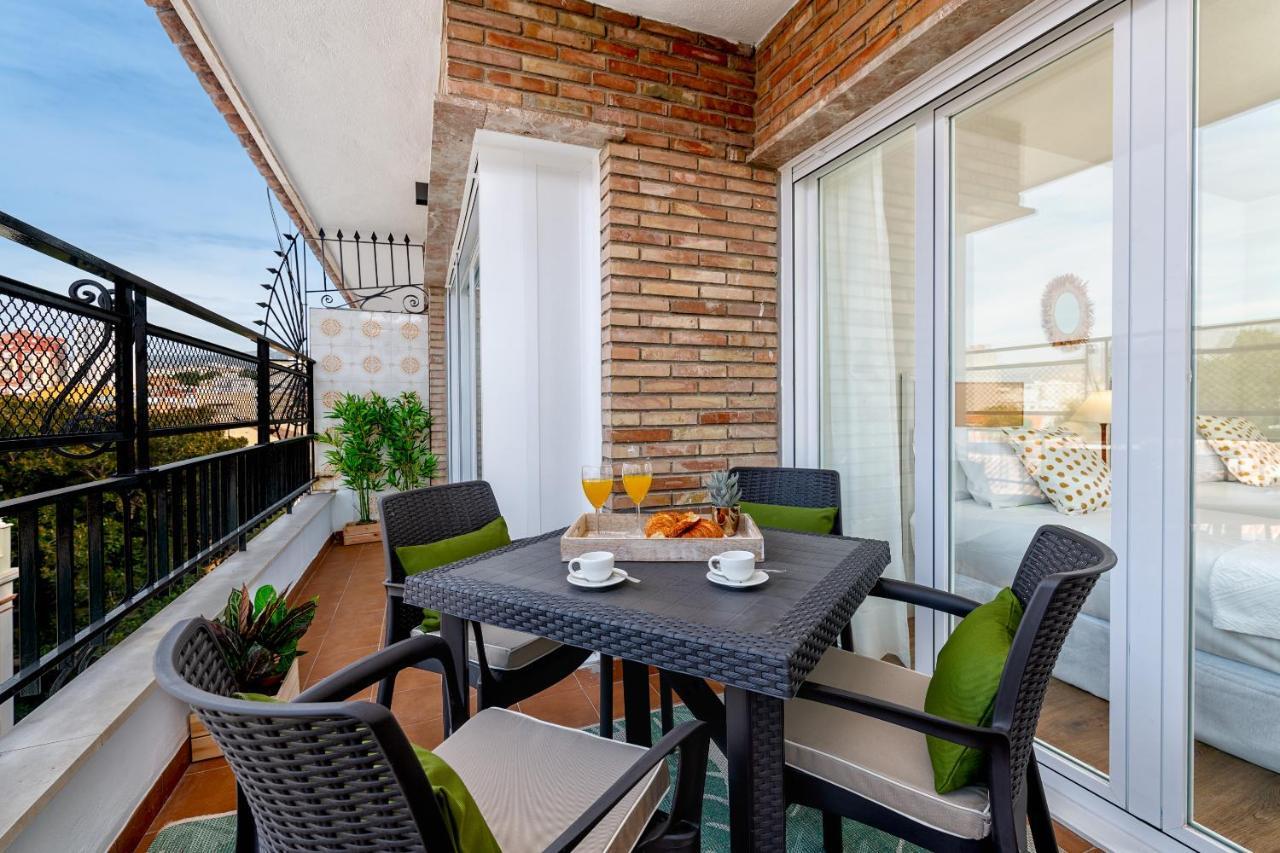 Iloftmalaga Atico Plaza Del Teatro Apartment Exterior photo
